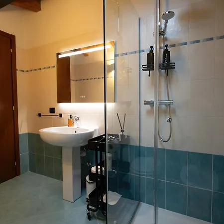 Relax Tra Il Legno E Il * Piacenza